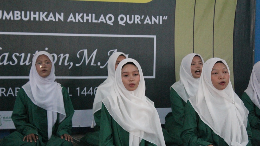 santri putri